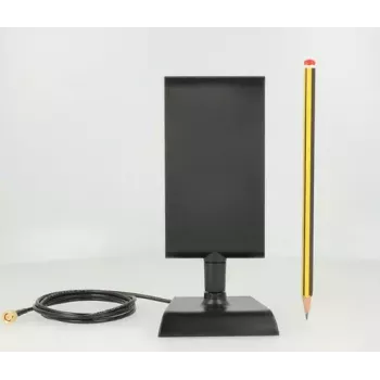 Delock 88992 Antena LTE, SMA, 2-4 dBi, omnidireccional, base magnética, cable ULA 100 de 1 m, negro