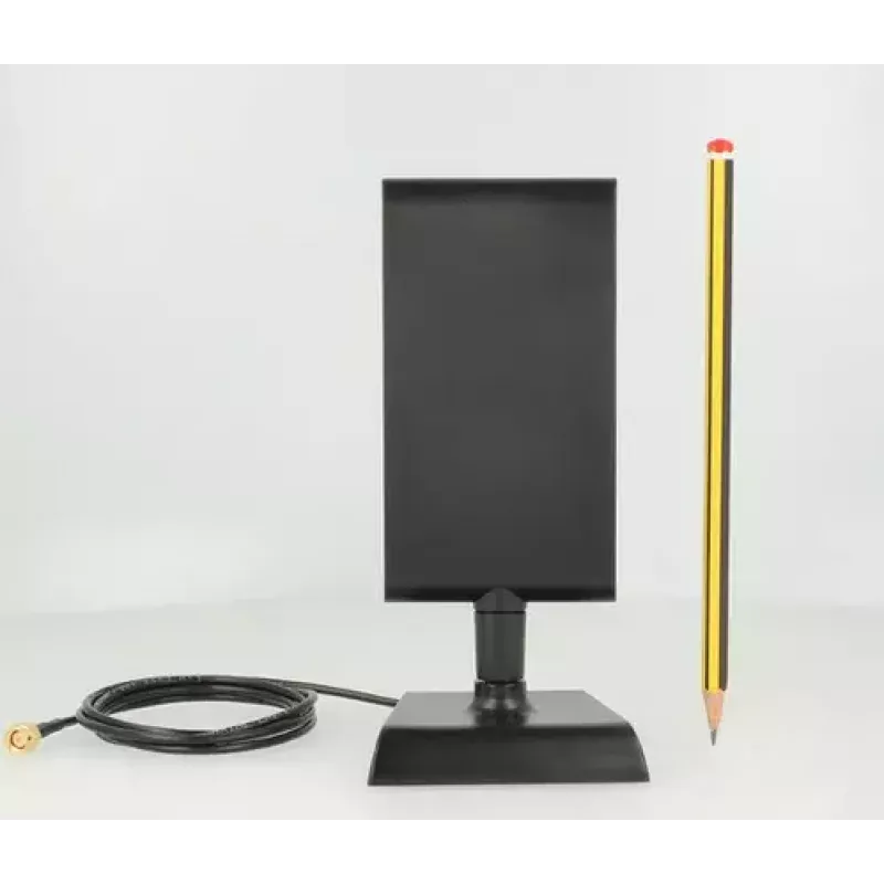 Delock 88992 Antena LTE, SMA, 2-4 dBi, omnidireccional, base magnética, cable ULA 100 de 1 m, negro