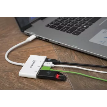 Manhattan Dock/Hub USB-C, conectores (x4): USB-A (x3) y USB-C, 5 Gbit/s (USB 3.2 Gen1 también conocido como USB 3.0), Con Power Delivery (60W) al conector USB-C (Nota: Se requiere fuente de alimentación USB-C y cable USB-C adicionales), Universal para todos los dispositivos, SuperSpeed USB, 3 años de garantía