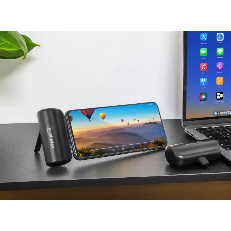 Batería externa Manhattan con conector USB-C integrado, 5000 mAh, hasta 20 W de potencia de salida, soporte para usar como soporte de móvil cargador, negro, un año de garantía
