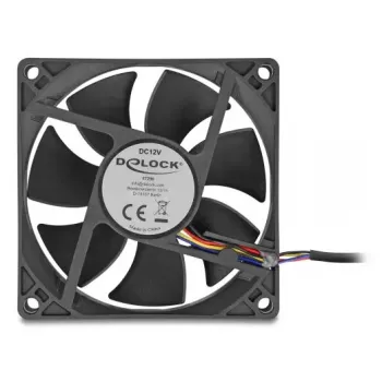Ventilador para caja de ordenador DELOCK 67296 — 80 mm, rodamiento de bolas, 0,97 m³/h, negro