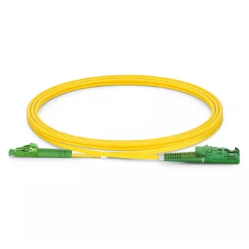 Latiguillo de fibra óptica EQUIP E2000/APC a LC/APC 7,00 m SM dúplex OS2 amarillo