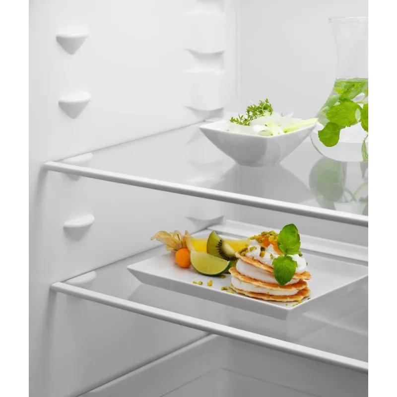 Frigorífico integrable Electrolux LND5FE18S 269 L