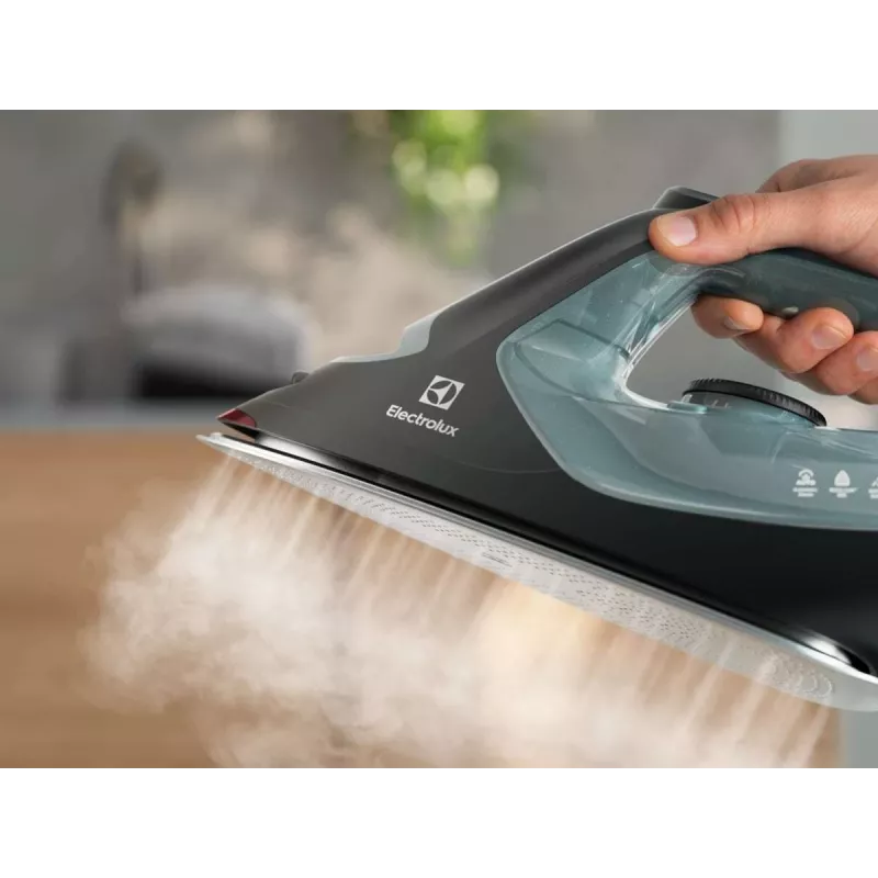 Plancha de vapor Electrolux E7SI2-6OG suela RESILIUM 2600 W Negro, Verde oscuro