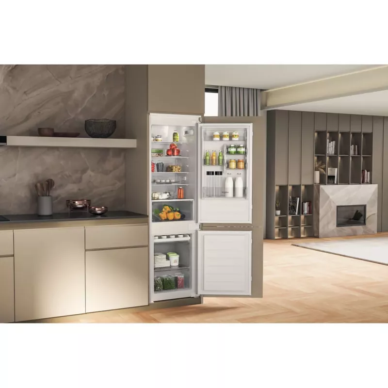 Whirlpool WHC18D031A1 Frigorífico empotrable 268 L Blanco