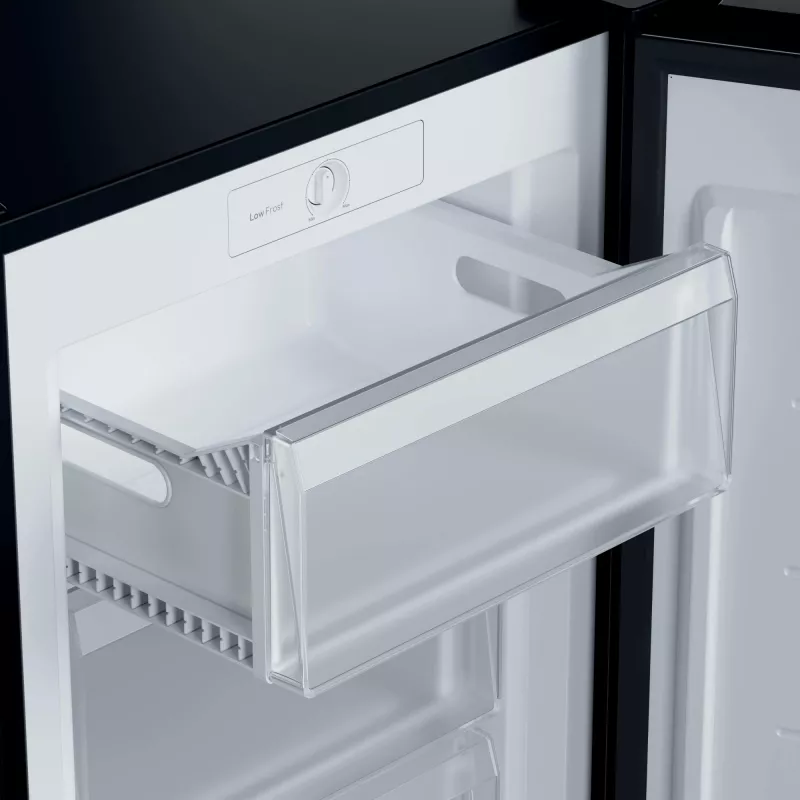 Candy CNUQ2L58EBH Congelador de libre instalación 90 L Negro