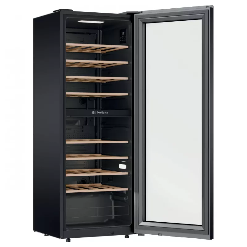 Vinoteca con compresor Candy CNWQ4G56G2 independiente negra 56 botellas
