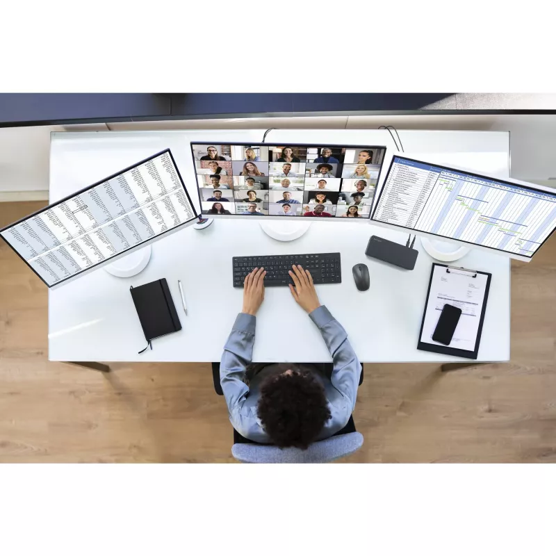 Kensington SD4843P EQ USB-C 10Gbps triple vídeo dock sin controladores