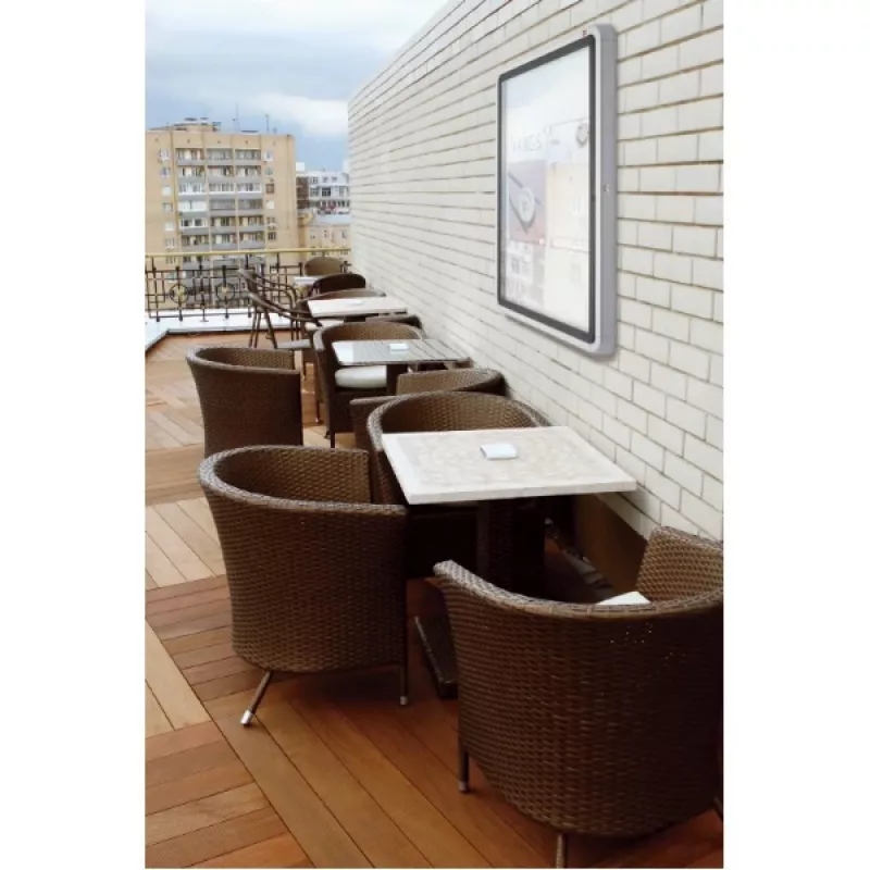 Nobo Premium Plus Tablón exterior magnético con cierre 4xA4