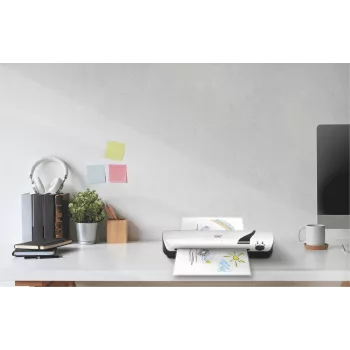 GBC Inspire+ plastificadora A4, 24,1 cm, plastificadora en caliente, 250 mm/min, 0,5 mm, A4, 100 µm