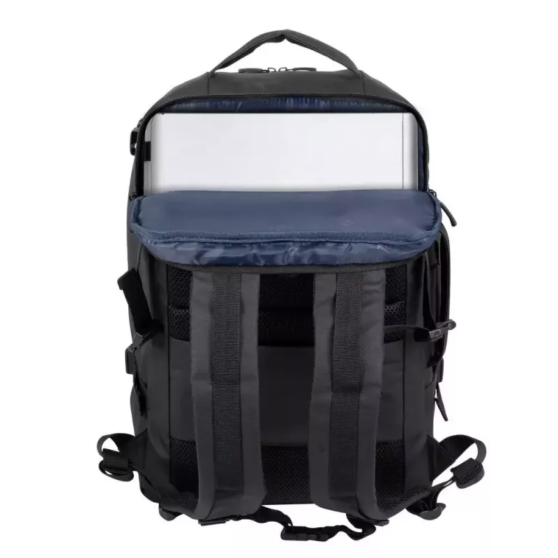Mochila de ocio Rivacase Tegel 8465 negra poliéster RESPETUOSA CON EL MEDIOAMBIENTE