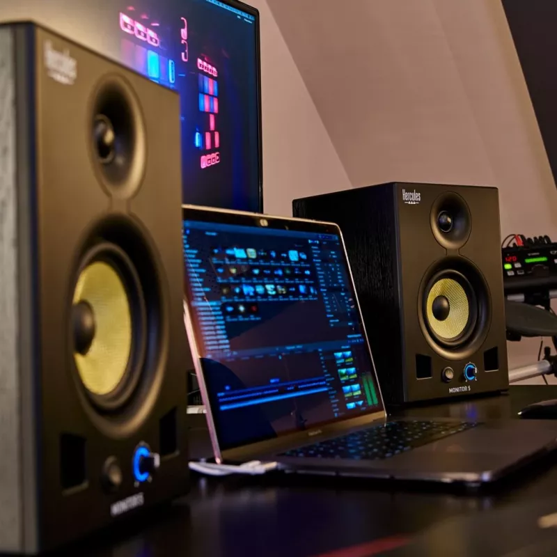 Altavoz de 2 vías Hercules Monitor 5 80 W