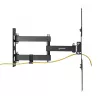 Soporte de pared Manhattan para TV y monitores (movimiento completo), para pantallas de 32 inch a 55 inch, compatibilidad VESA: cualquier medida entre 100x100 mm y 400x400 mm – comprueba las dimensiones de los cuatro orificios de montaje en la parte trasera de la pantalla para asegurarte de que encaja, máx. 30 kg, negro, soporte