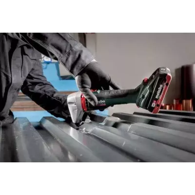 Cizalla Metabo NIV 18 LTX BL 1.6