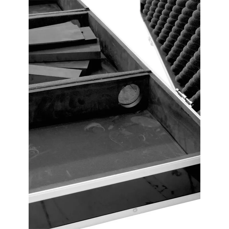 Flightcase Roadinger 30125346 controlador DJ contrachapado negro plata