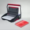 GBC CombBind CB25 encuadernadora de canutillo de plástico, negra/plateada/roja
