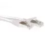 ACT blanco 0,5 m cable de red SFTP CAT6A sin pestaña con conectores RJ45