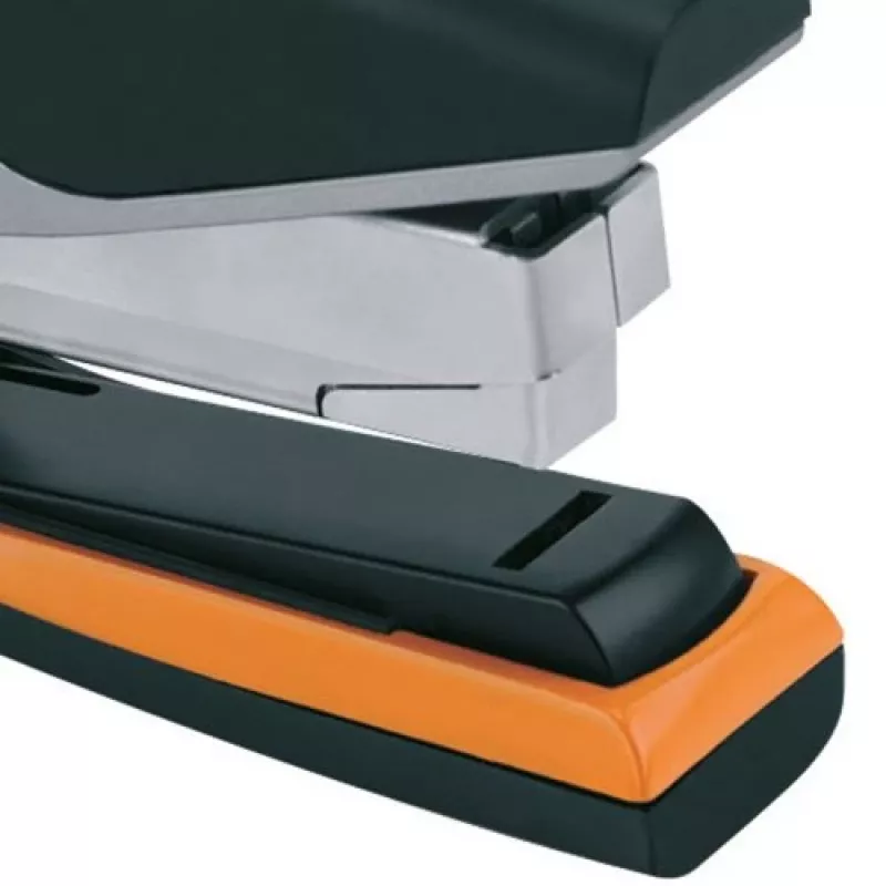 Grapadora manual Rexel Optima 40 Low Force plata/negro, 40 hojas, negro, naranja, plata, metal, 7 cm, 600 g, 40 x 190 x 80 mm