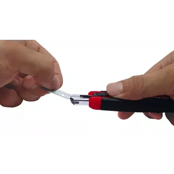 Cúter Wedo 78 409 negro rojo