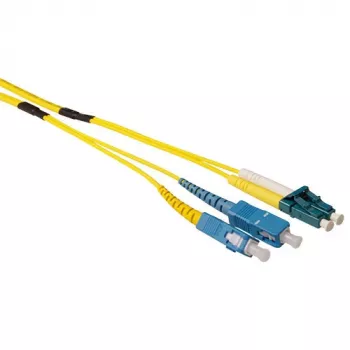 ACT Cable de fibra óptica monomodo 9/125 OS2 dúplex reforzado de 40 metros con conectores LC y SC