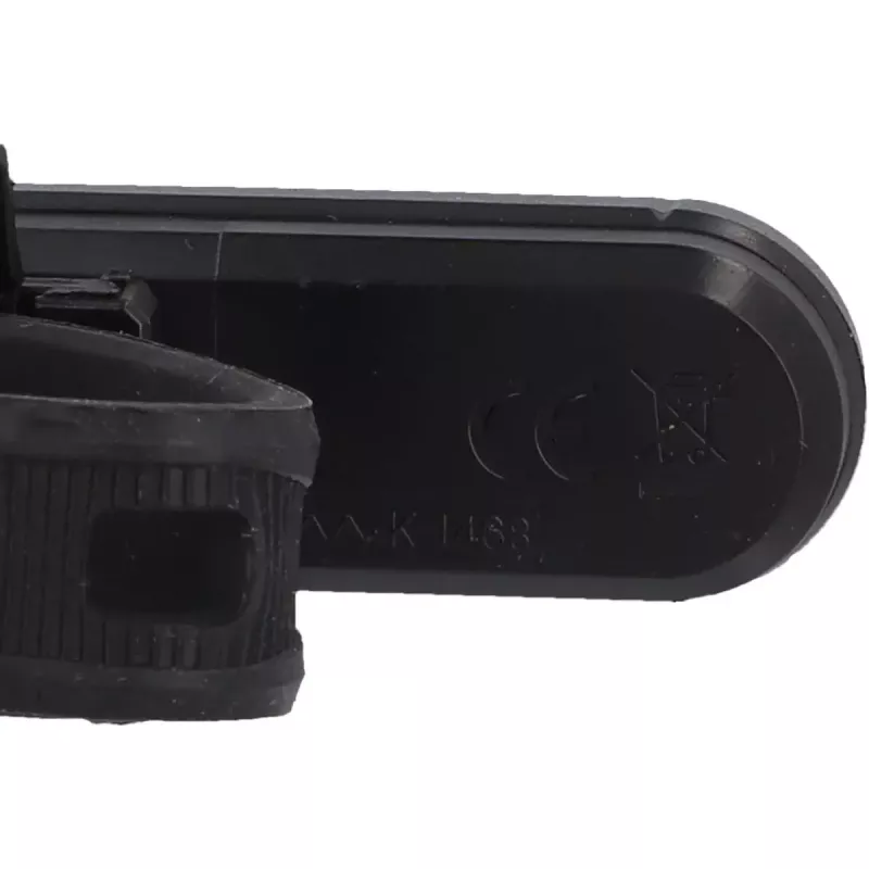 Fischer 50647 juego de luces LED para bicicleta a pilas, luz delantera de 80 lux