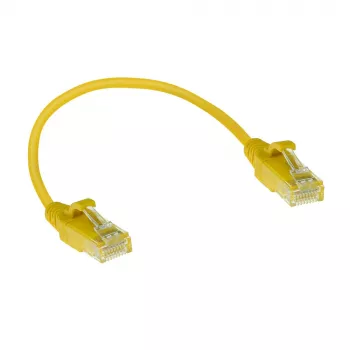 ACT amarillo 0,15 m LSZH U/UTP CAT6 cable de parcheo slimline para centro de datos, sin lengüeta con conectores RJ45
