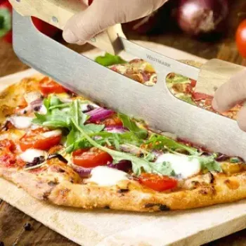 Cortapizzas Westmark Pro acero inoxidable mango de madera 355 mm