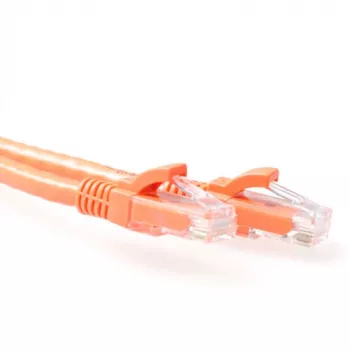 ACT Cable de parcheo U/UTP CAT6A naranja de 2 metros, con protección de lengüeta, con conectores macho RJ45