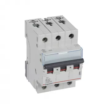 Interruptor automático Legrand Tx3 automático B32A 6 kA 3 polos (403405)