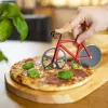 Westmark Fuentez cortador de pizza, acero inoxidable/plástico, 185×35 mm, negro/rojo