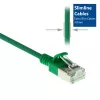 ACT verde 10 metros LSZH U/FTP CAT6A cable de parcheo slimline para centro de datos, snagless con conectores macho RJ45