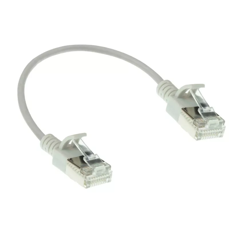 ACT gris 0,15 metros LSZH U/FTP CAT6A cable de parcheo slimline para centro de datos, con protección de pestaña y conectores macho RJ45