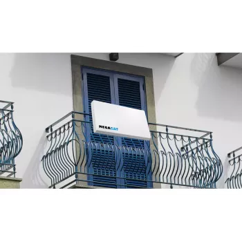 Antena parabólica Megasat D2 10,7 - 12,75 GHz blanca