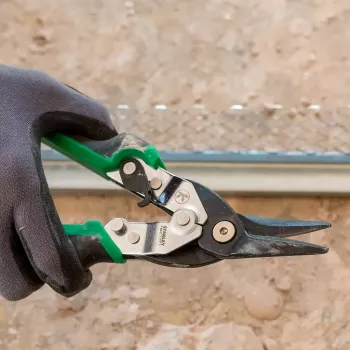 Tijera para chapa corte a la derecha 250 mm Stanley FATMAX