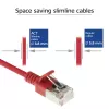 ACT rojo cable de conexión Slimline U/FTP CAT6A LSZH para centro de datos de 0,25 m sin lengüeta con conectores RJ45