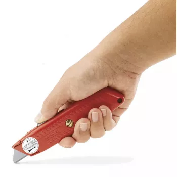 Cúter de seguridad Stanley 155 mm con retroceso por resorte