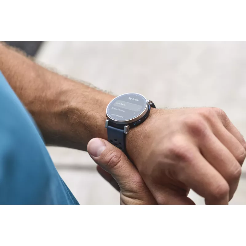 Smartwatch Amazfit W2558GL2N — 1,32 pulgadas (3,35 cm) AMOLED 466×466 px, GPS, 365 mAh, correa de silicona (azul)