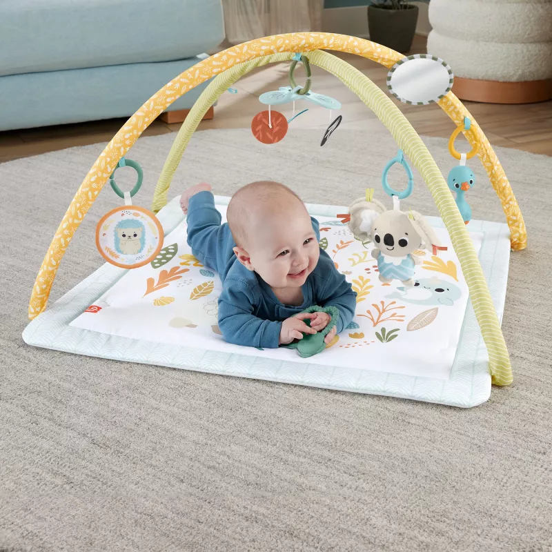 Fisher-Price Sensimals Simply Senses Manta de actividades para recién nacido con 6 juguetes sensoriales