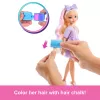 Muñeca de moda Barbie Dream Besties Malibu con accesorios sorpresa y más de 15 looks