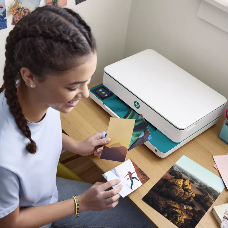 Impresora multifunción inalámbrica en color HP ENVY 6122e, Instant Ink; impresión fotográfica