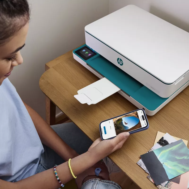 Impresora multifunción inalámbrica en color HP ENVY 6122e, Instant Ink; impresión fotográfica