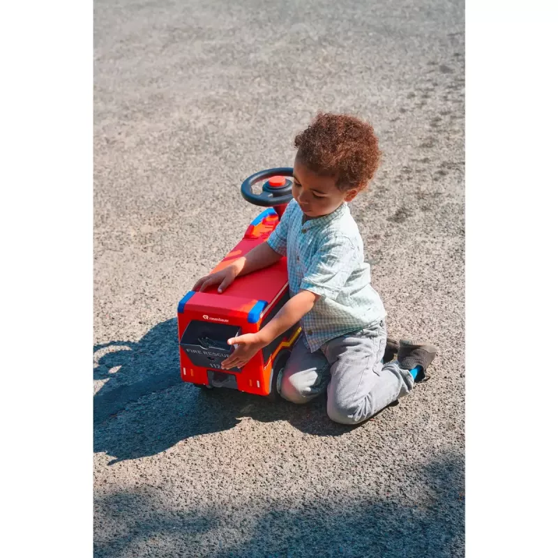 Tobogán infantil de bomberos BIG modelo 800055326 con diseño realista y construcción robusta