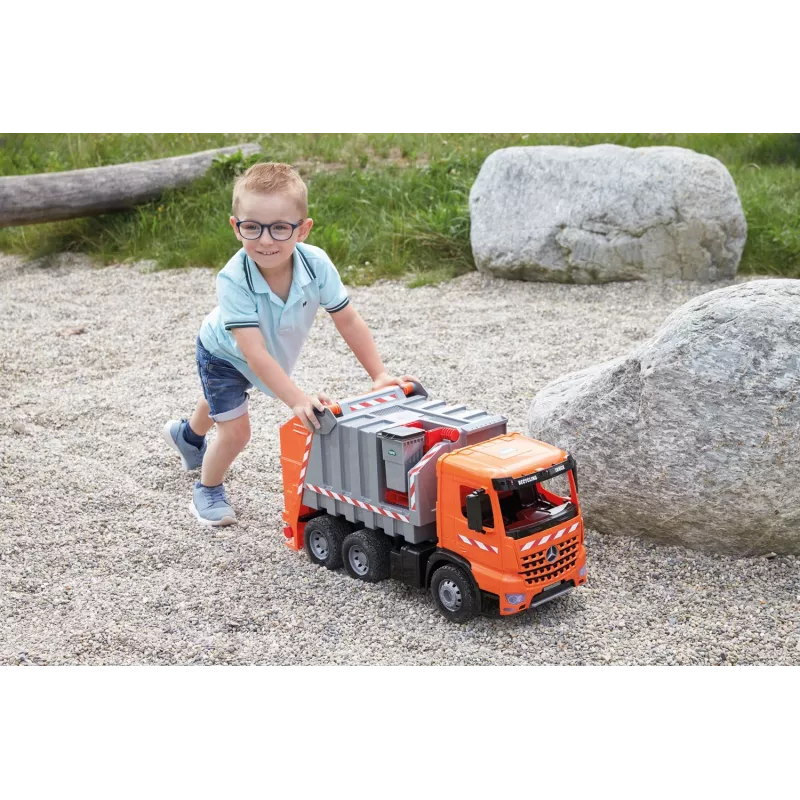 Lena GIGA TRUCKS camión de basura Arocs con pegatinas