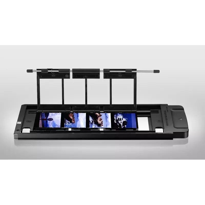 Escáner de película/diapositivas Plustek OpticFilm 120 negro, gris