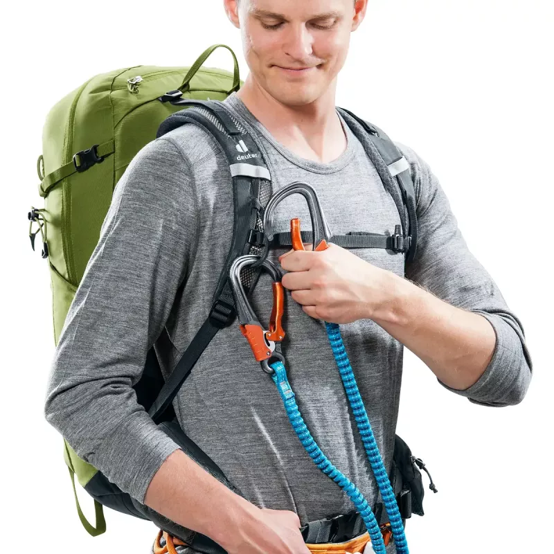 Mochila de senderismo DEUTER Trail Pro 33 — 33 l, Poliamida, funda de lluvia, ventilación, cinturón lumbar