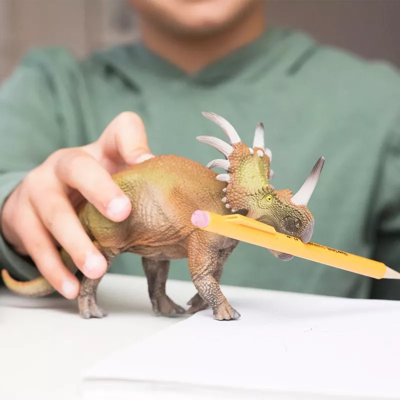 schleich Dinosaurios Triceratops, 4 años, Conquering the Earth, Dinosaurios y volcán, multicolor, plástico, 1 ud.