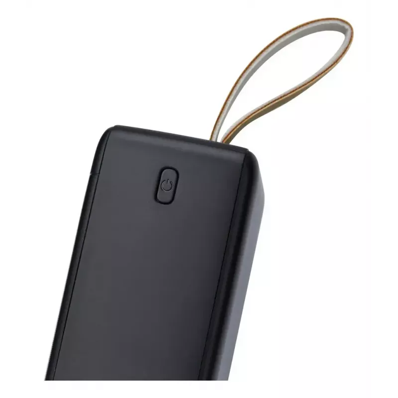 Batería externa Rivacase VA1084 polímero de litio 40000 mAh, Quick Charge 3.0, 2× USB-C + 1× USB-A, negra