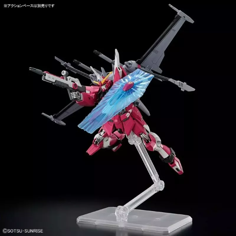 Maqueta de plástico Bandai HGCE 1/144 Infinite Justice Gundam Type II — escala 1/144