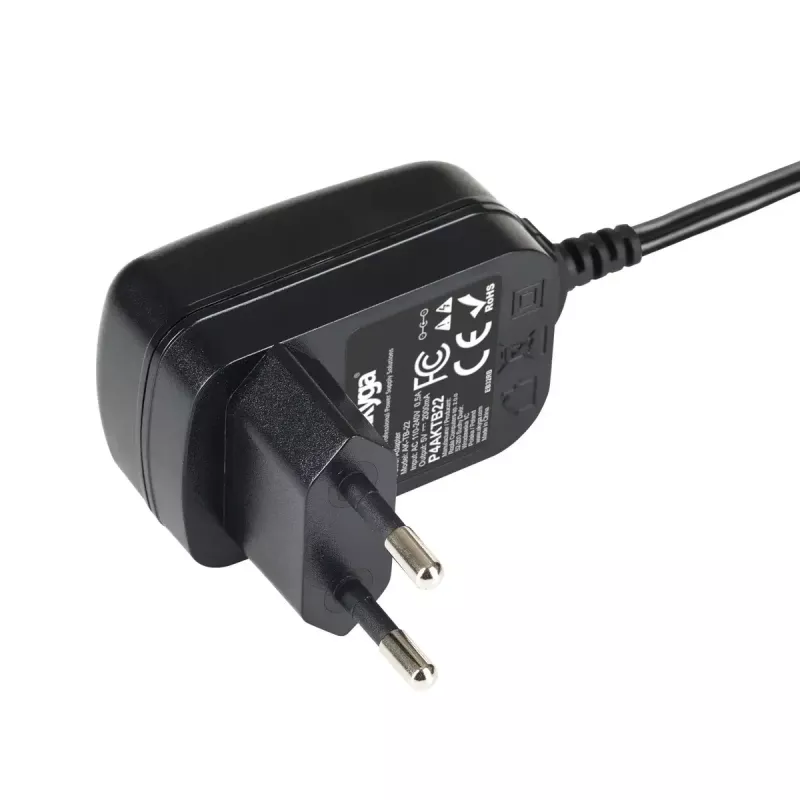 Fuente de alimentación universal Akyga AK-TB-22, 5 V, 2 A, 10 W, 5,5 x 2,1 mm, 1,5 m