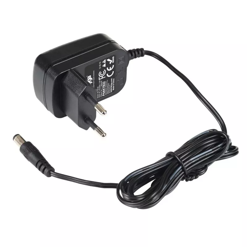 Fuente de alimentación universal Akyga AK-TB-22, 5 V, 2 A, 10 W, 5,5 x 2,1 mm, 1,5 m